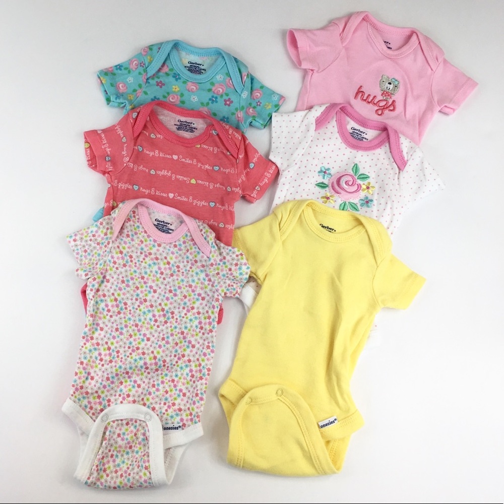 EUC Gerber Set of 6 Onesies - NB
